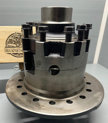 Side view of 390KQ100X Dana Spicer S400 differential case kit, for 2.81–2.92 ratios, new OEM