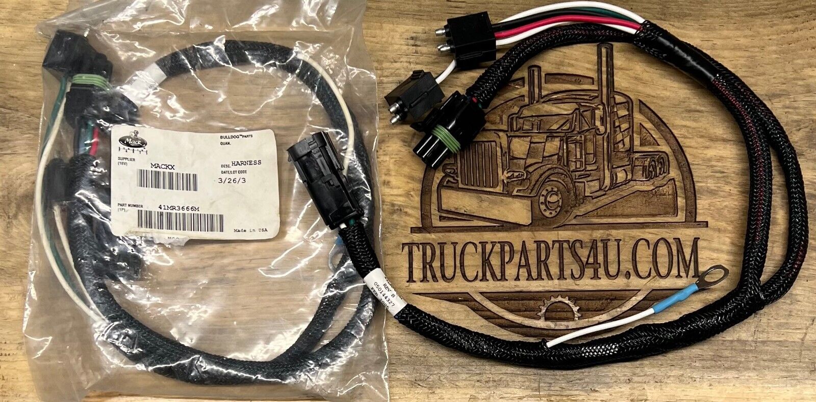 OEM Mack wiring harness 41MR3666M – NOS layout with sealed connectors