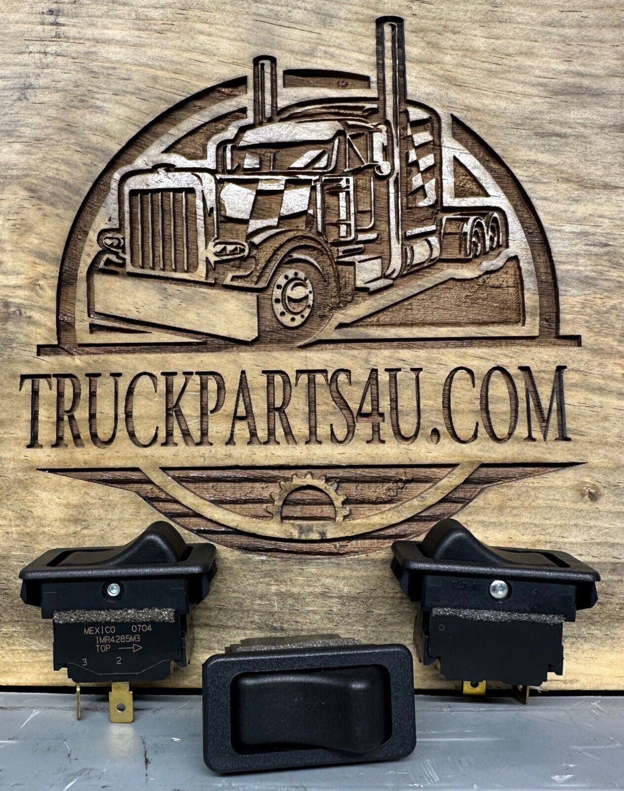 25163344 MACK ROCKER SWITCH 1MR4285M3 * NEW GENUINE MACK
