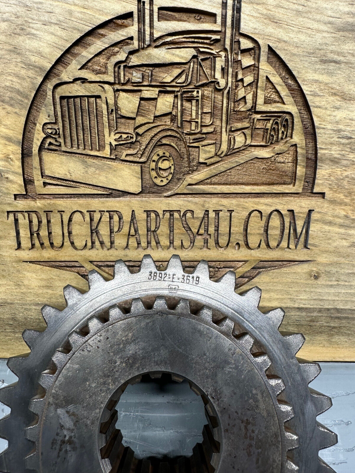 3892E3619 NEW, GENUINE MERITOR-ROCKWELL-AXLETECH SPUR GEAR