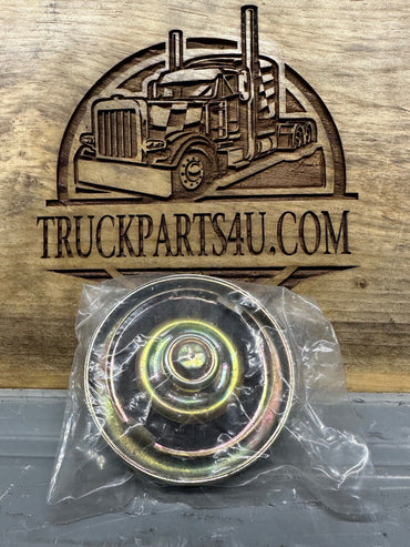 1876534M91 MASSEY FERGUSON, VENTED FUEL CAP  * NEW OEM