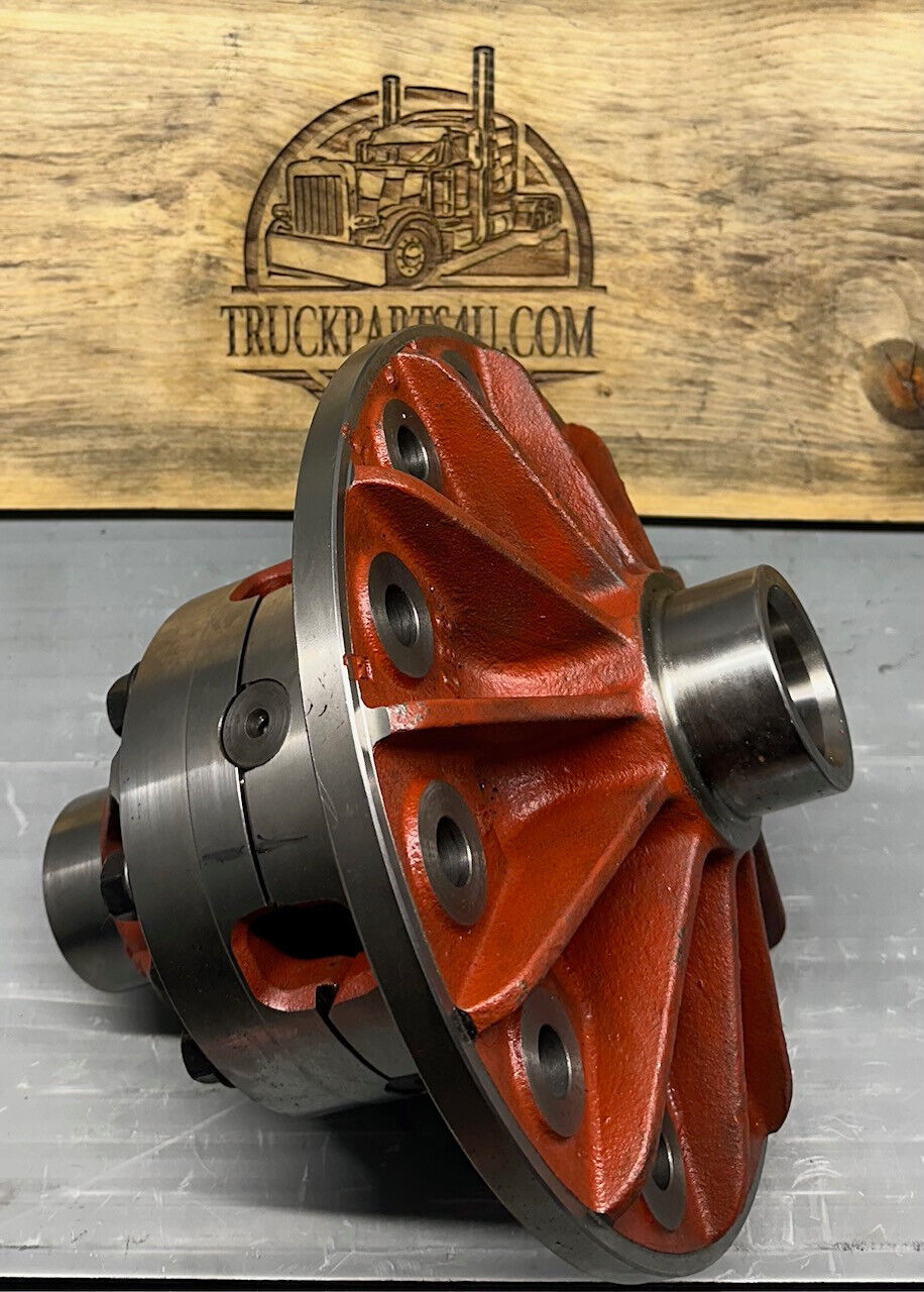 706250X Dana Carrier Assy – New OEM, 40 Spline, Off-Highway Axle. Side View