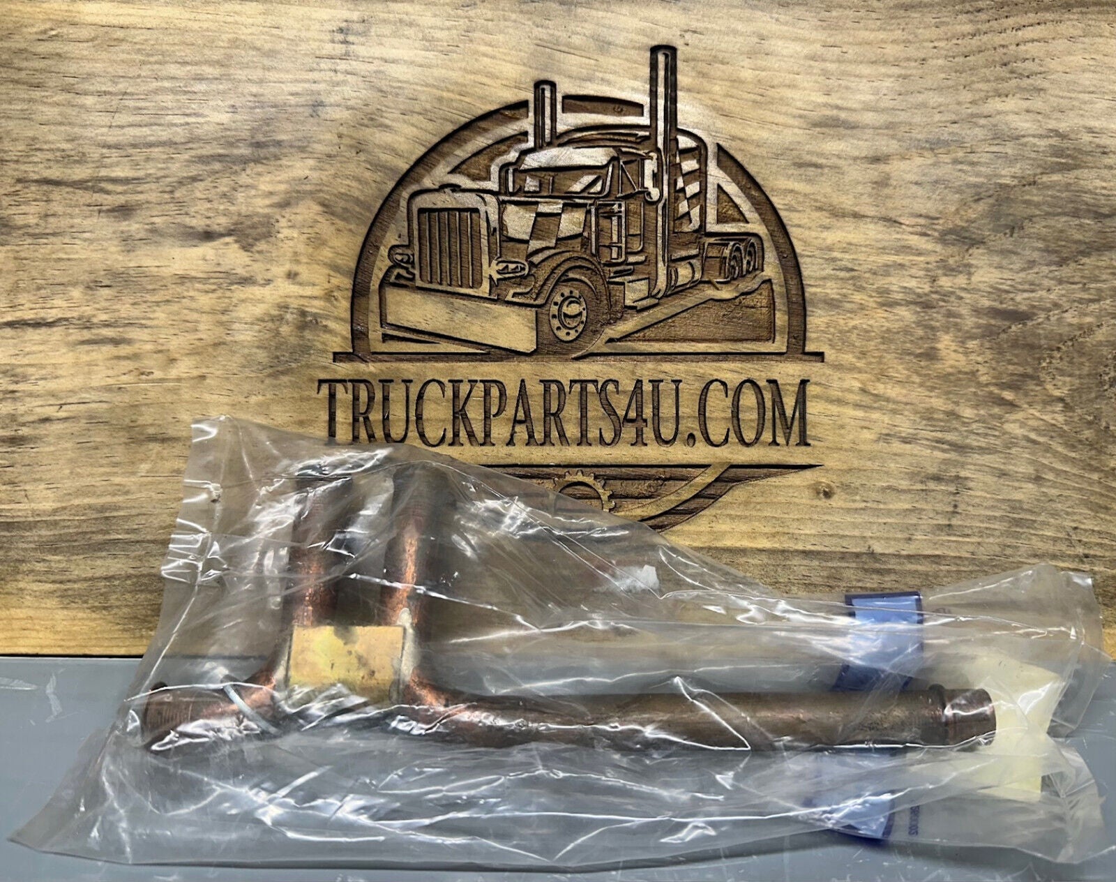 840723 VOLVO PENTA WATER HEATER OUTLET T-PIPE,   *NEW, GENUINE (NOS)