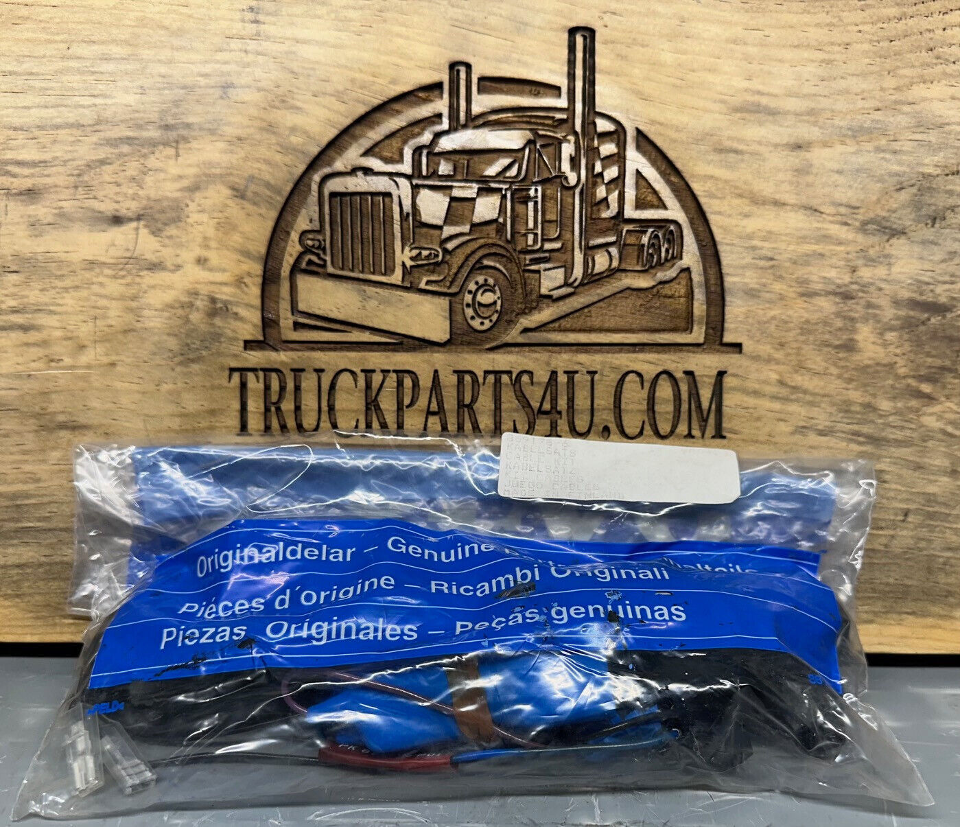 Front view of Volvo Penta 859178 cable kit – genuine NOS marine engine part
