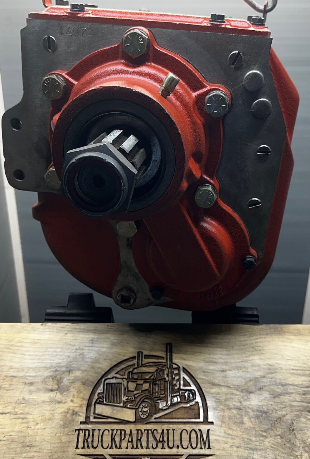 Eaton Fuller 4D75 Auxiliary Transmission front view