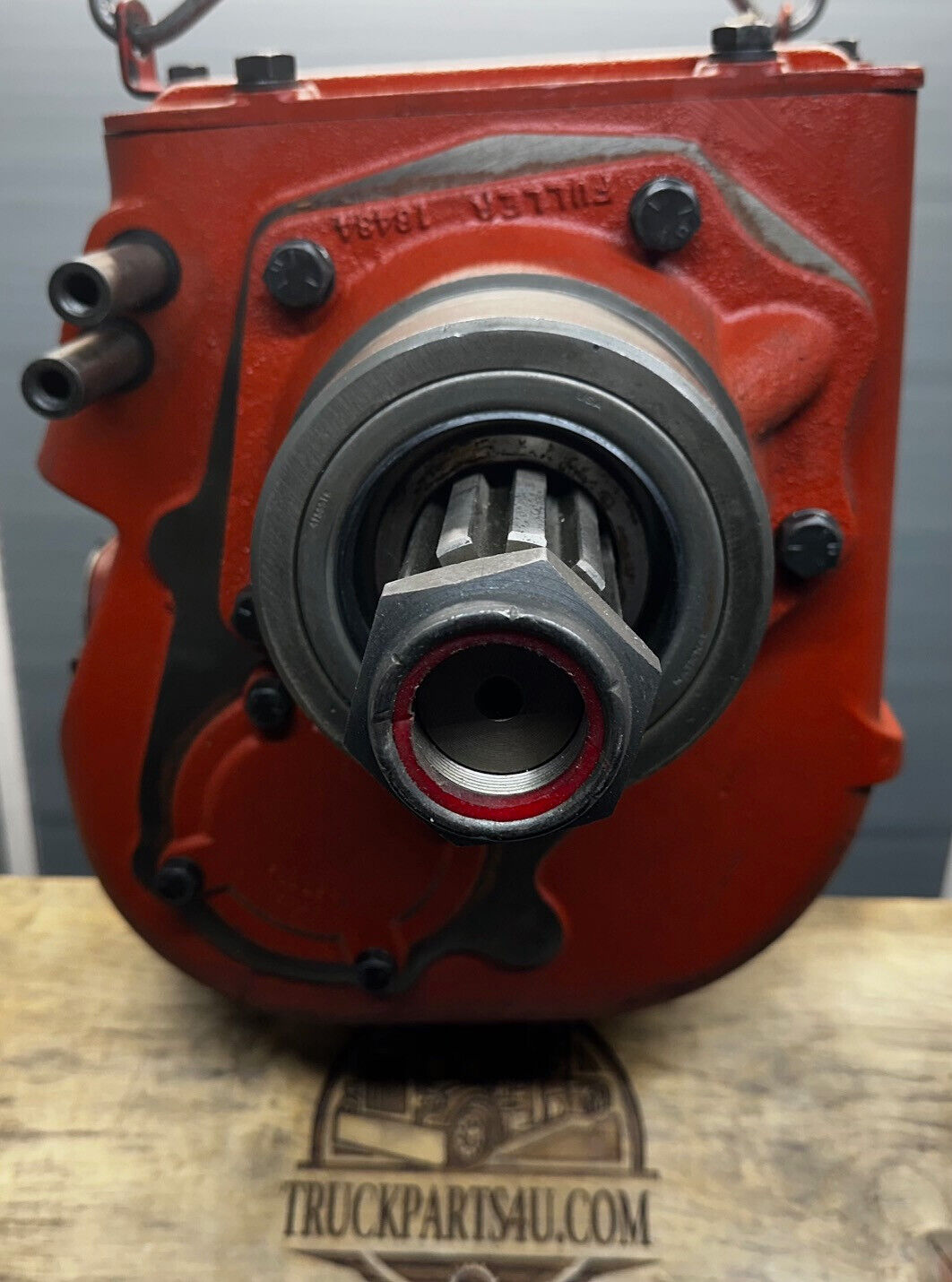 Eaton Fuller 4D75 Auxiliary Transmission rear view