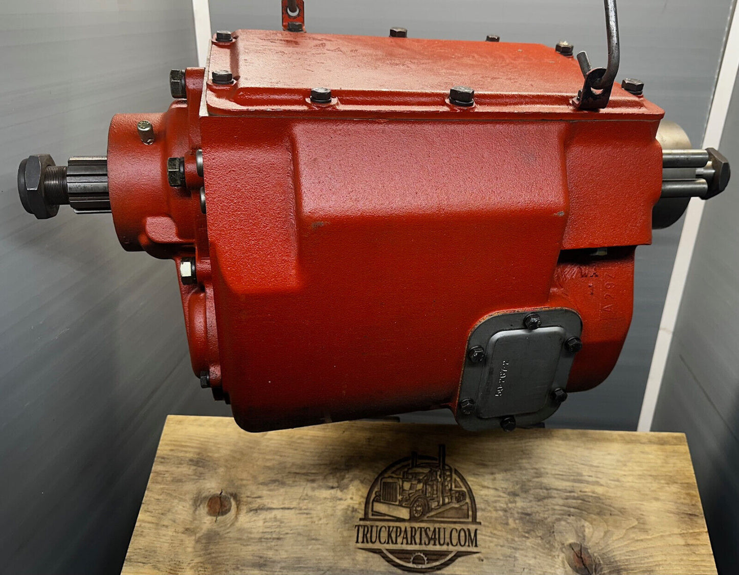 Eaton Fuller 4D75 Auxiliary Transmission side view, left side