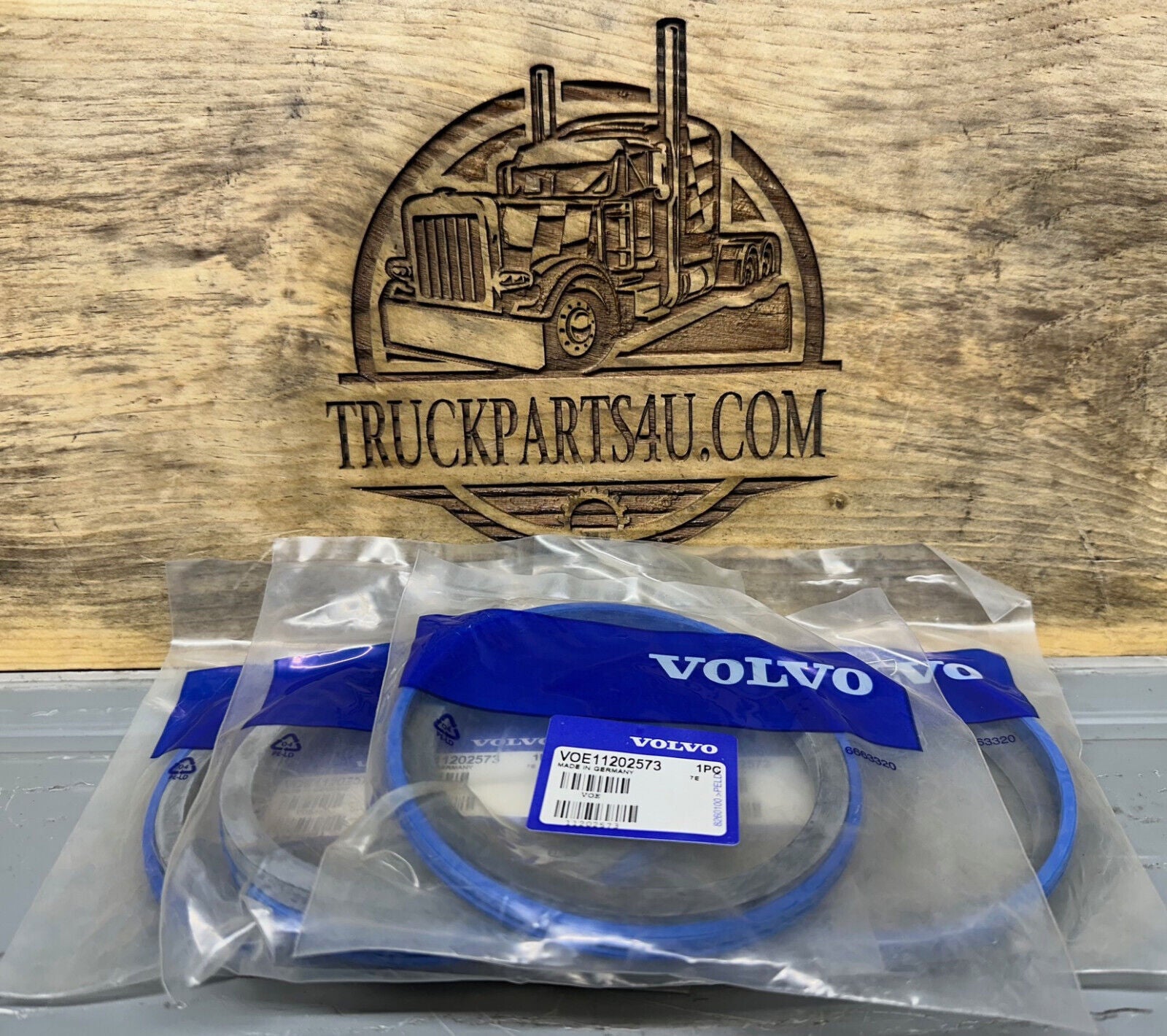 11202573 Volvo Piston Seal Kit – VOE11202573 New Genuine OEM