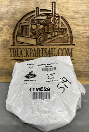  Upright angle of Mack 11ME29 exhaust clamp – OEM 4" V-band fitting