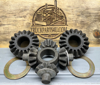 Dana Spicer 121748 kit showing thrust washers detail: side gear 126003 (x4) and pinion 126004 (x2); new genuine OEM.