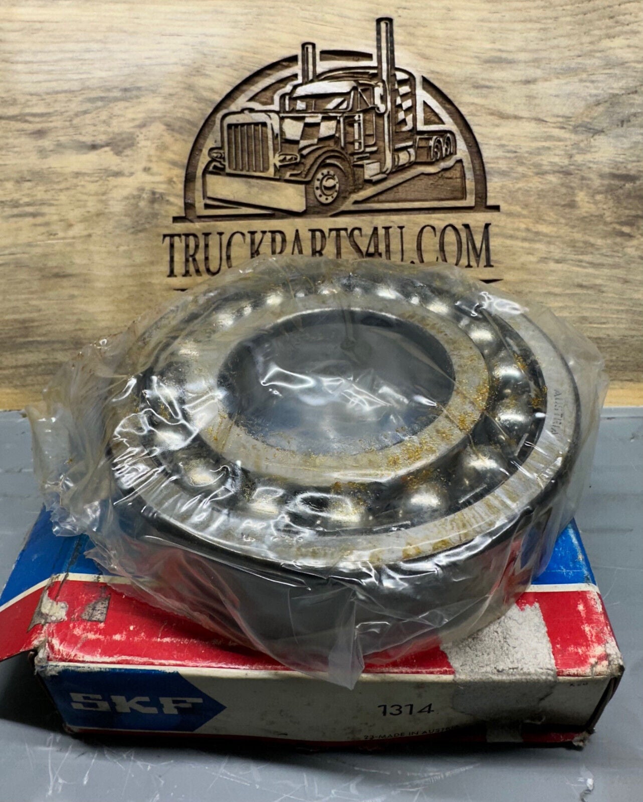 1314 SKF Ball Bearing – Open Style with Visible Raceways