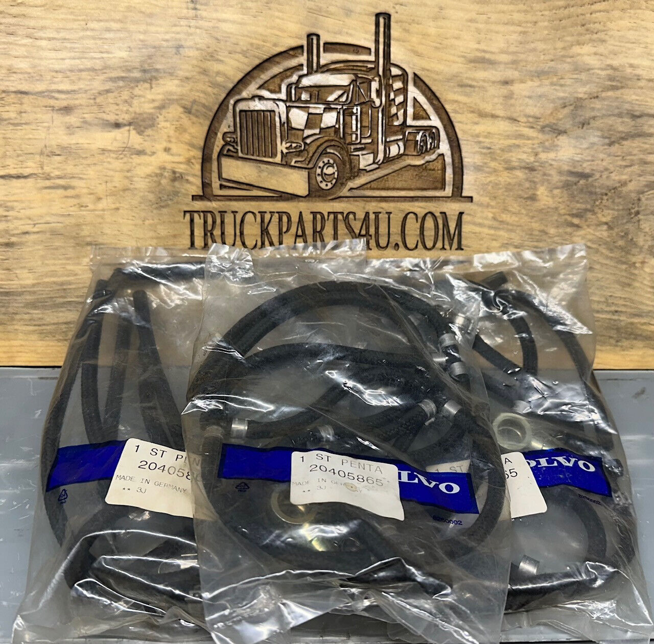 20405865 Volvo Penta fuel line hose – genuine NOS