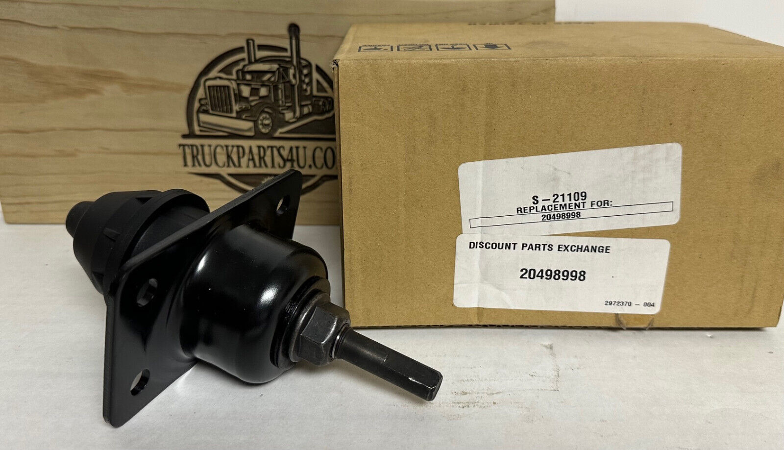 S-21109 Volvo hood latch – LH or RH fitment for VN, VT, VNL trucks