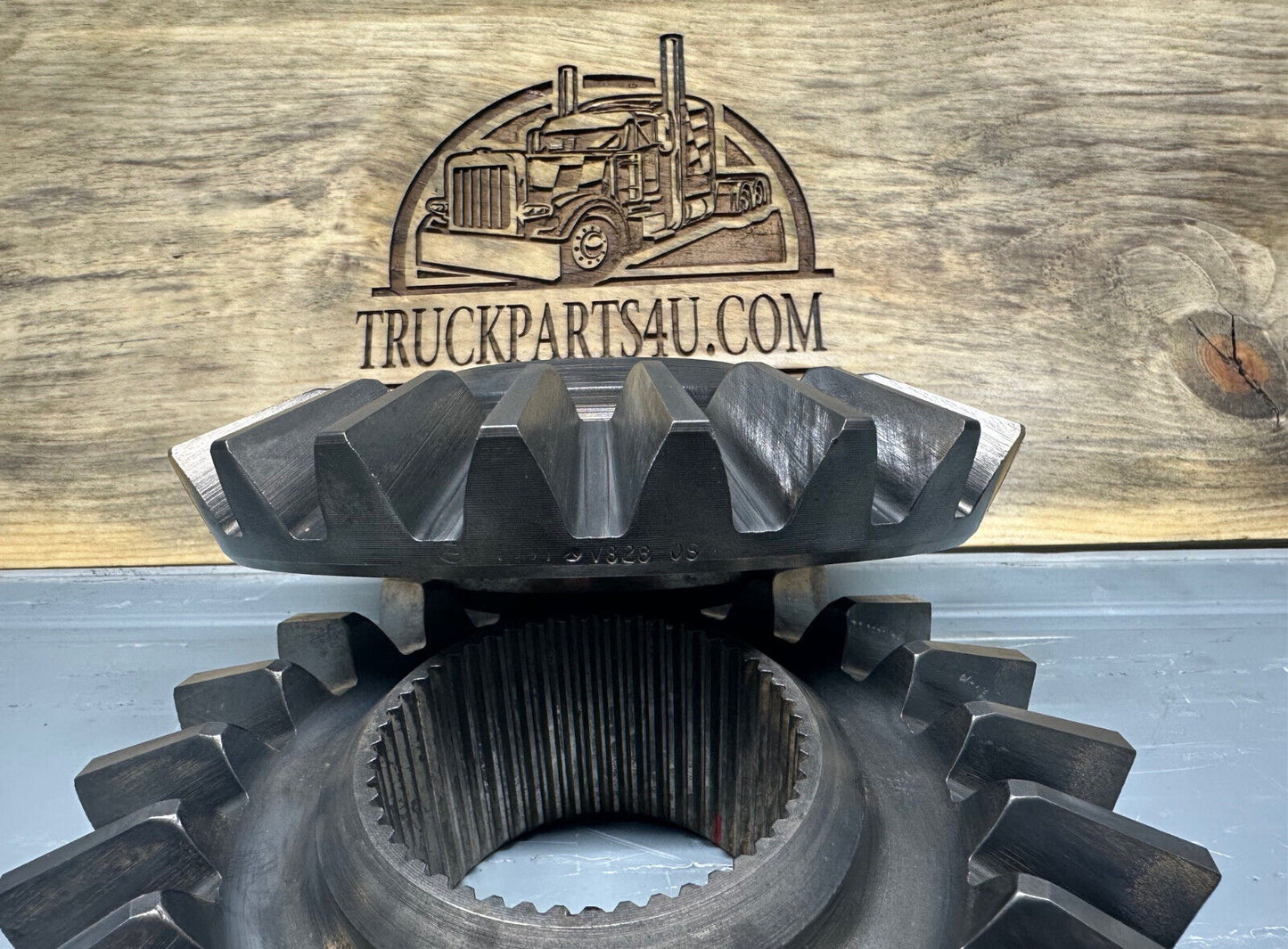 2234V828 Meritor-Rockwell-AxleTech 50 spline axle gears – close-up view of tooth profile and markings – genuine OEM new old stock