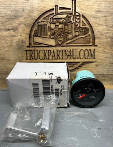  25168958 Mack suspension pressure gauge – front view of 0–100 PSI unit