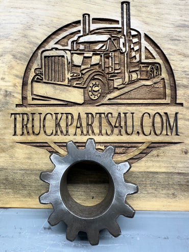 Close-up of Genuine Meritor 3891Q1629 Planetary Spur Gear - 13 Tooth