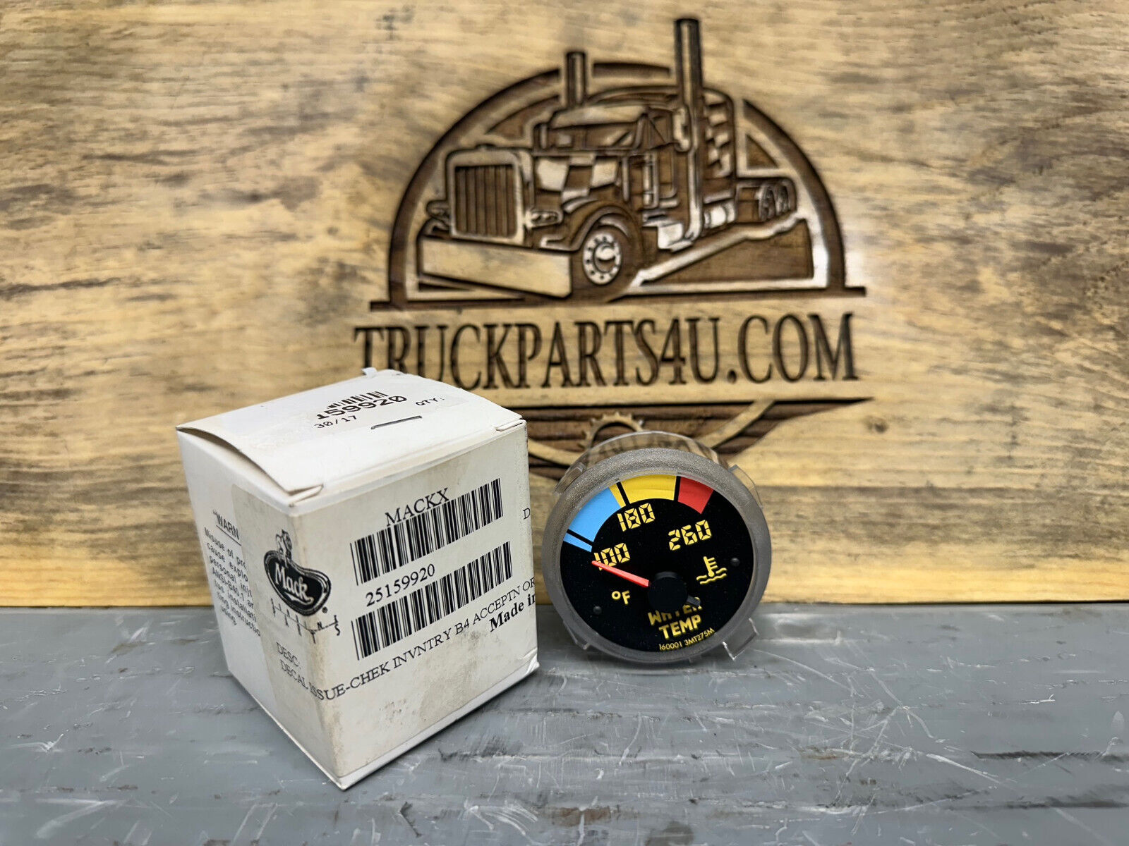  OEM Mack water temp gauge 3MT275M – part 25159920 front view