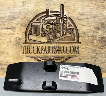6102164M91 NEW HOLLAND, CASE 595 PEDAL, 47045262  * NEW