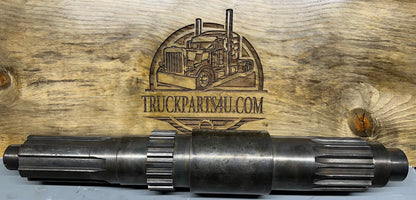 70-362-11 / 311624X Spicer mainshaft for Spicer 8031 transmission – new genuine OEM replacement shaft