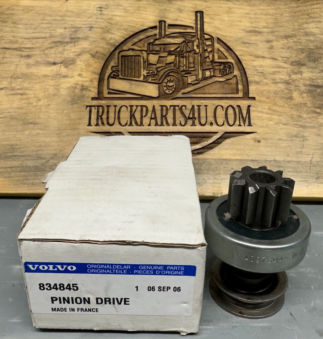 Volvo Penta 834845 starter pinion gear with original box – new genuine NOS part for marine engines