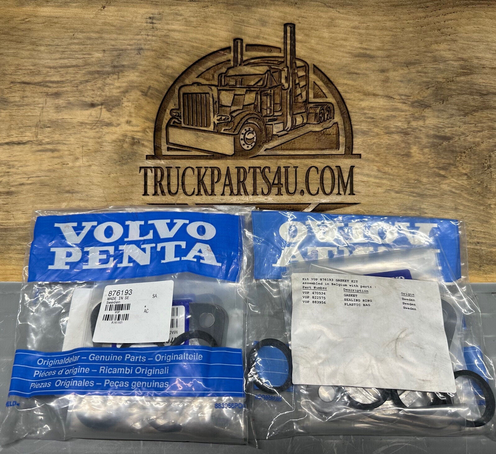 876193 Volvo Penta exhaust manifold gasket kit – new genuine NOS