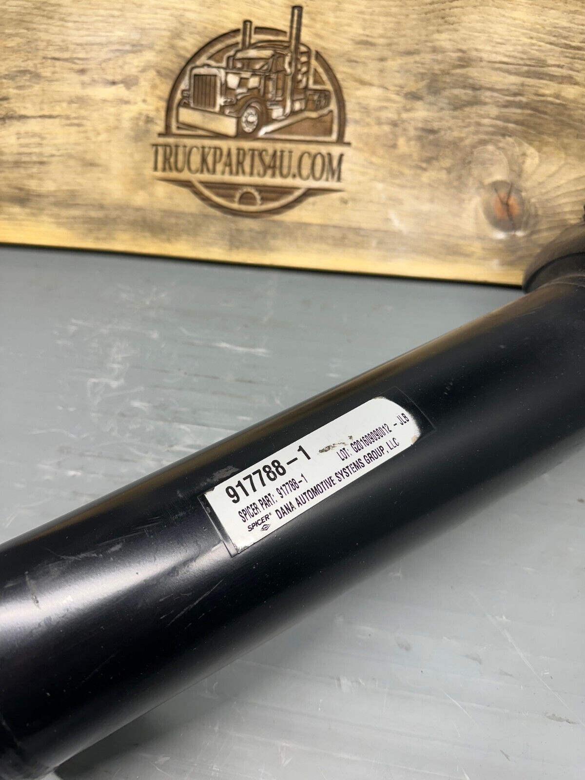 Side view of 917788-1 Dana Spicer 1610 complete driveshaft assembly showing overall length – new genuine OEM