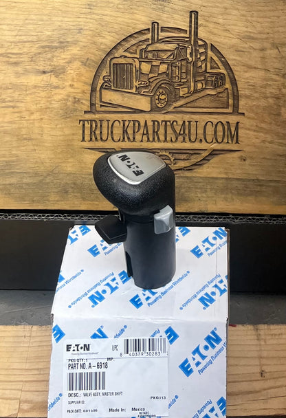 A6918 Eaton Fuller black pistol grip shift knob front view with blue button for Fuller 18-speed RTLO18918B