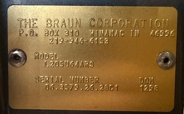 Tag view of Braun ULTRA Series 06 wheelchair lift, commercial application