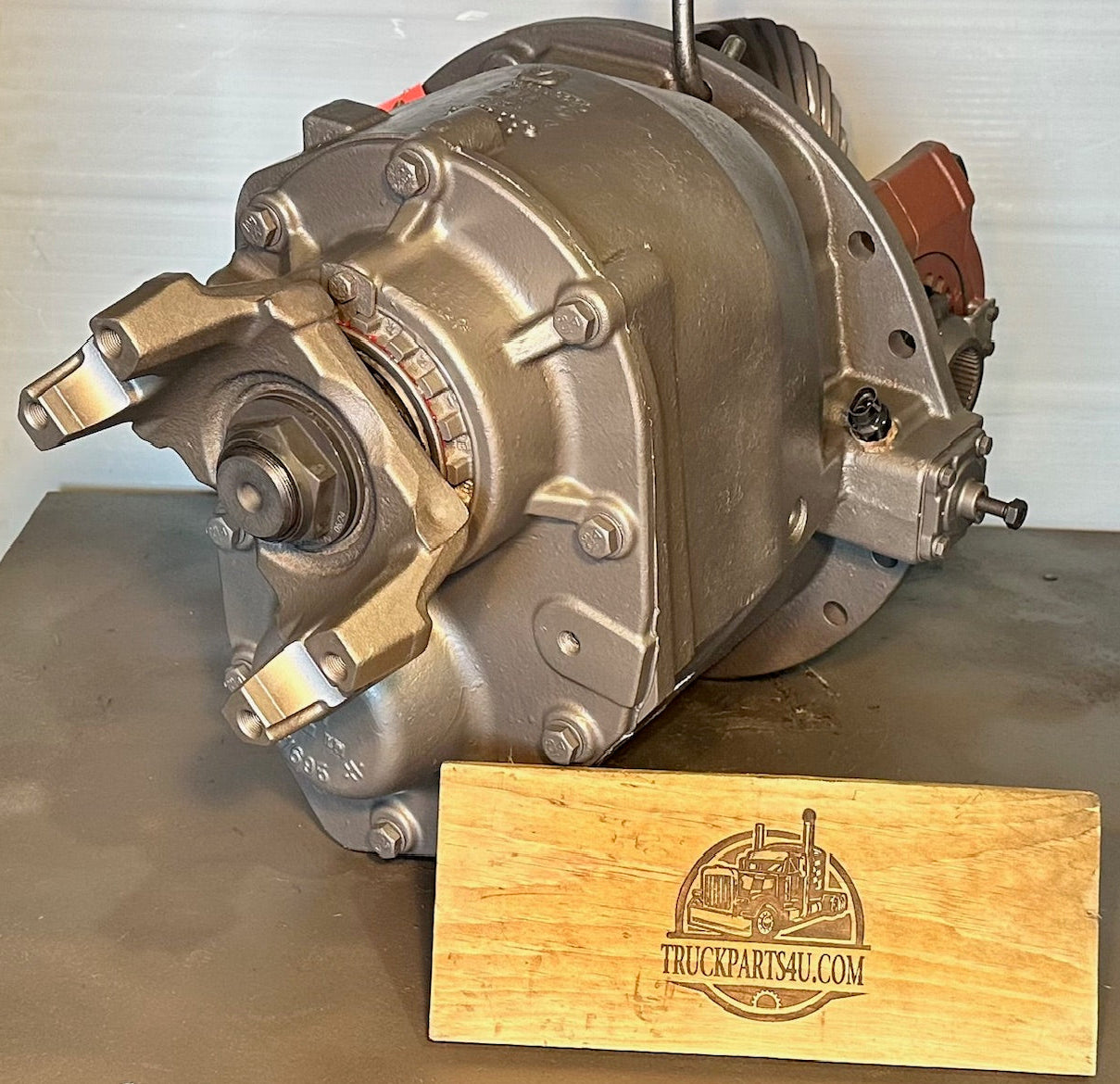 Front view of remanufactured Meritor MDL20-145 forward rear differential showing input and power divider area by DPX