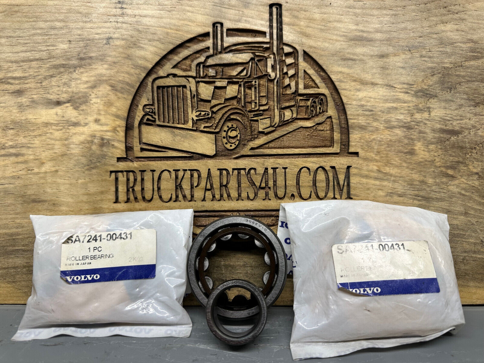 NTN NU305EV10 cylindrical roller bearing with separable inner ring, cross to Volvo SA7241-00431, new surplus from DPX Mansfield Ohio