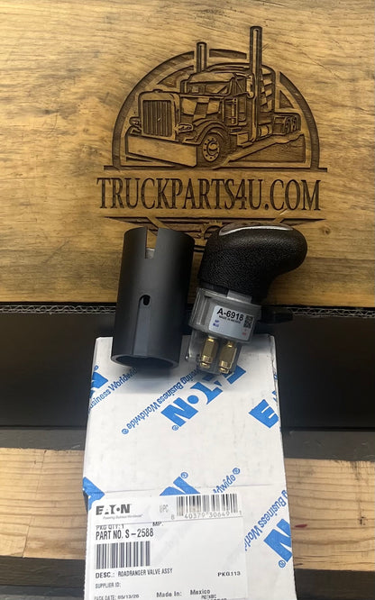 S2588 Eaton Fuller Roadranger shift knob with pattern shown disassembled with base and air valve, new genuine OEM