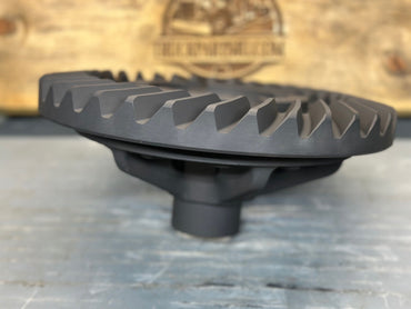 Side profile of A35514-6 D100 ring gear riveted to carrier, used OEM Rockwell/Meritor gear set preserved with dry graphite coating