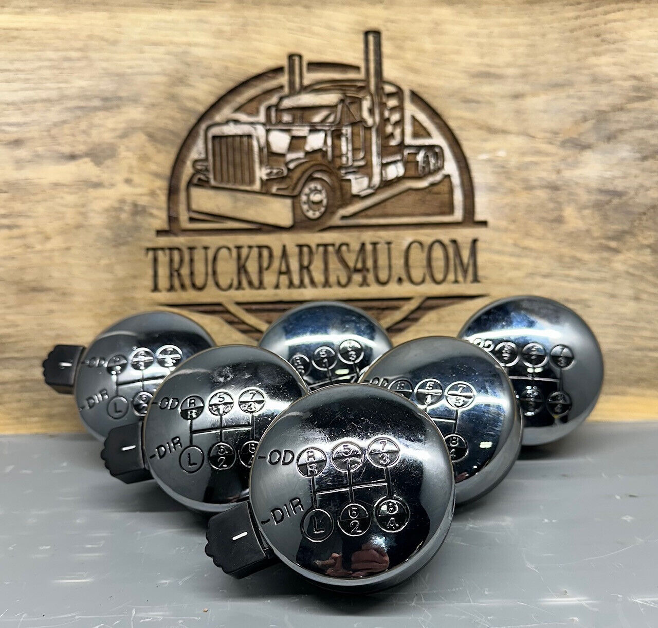 A-4491 aftermarket Fuller 13-speed puck style shift knob | set of six vintage machined aluminum knobs | heavy-duty replacement valves