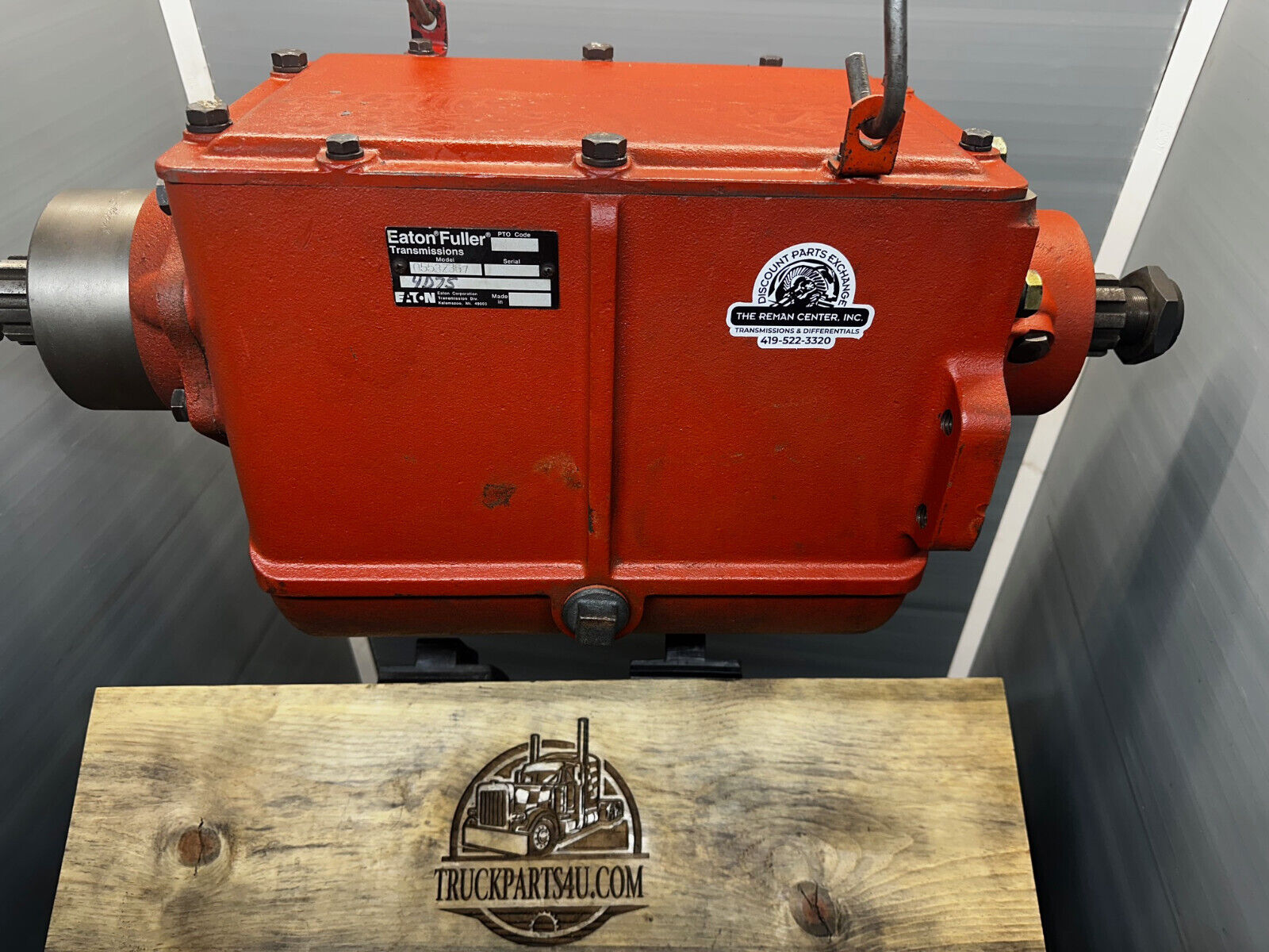 Eaton Fuller 4D75 Auxiliary Transmission side view, right side